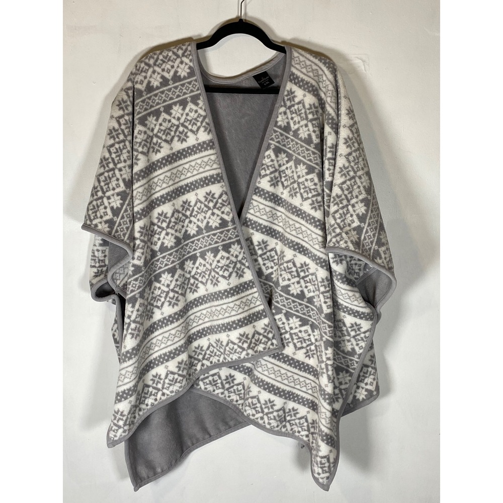 Cuddl Duds L/XL Gray White Nordic Fair Isle Fleece Cocoon Wrap Poncho Shawl Cozy